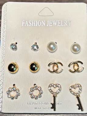 5/$20!! Fashion Jewelry Gold & Pearl Earring Set - 6 Pairs